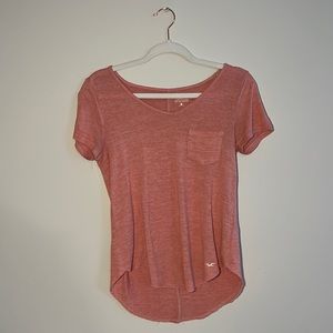 Women’s XS Hollister Must Have Collection Pink Tee with pocket